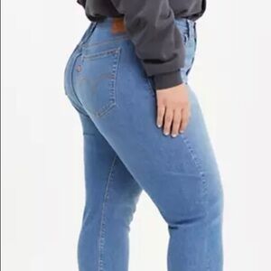 Levi's® Premium
WEDGIE FIT SKINNY WOMEN'S JEANS “16W”​